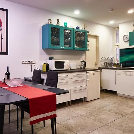 Ili Apartment بودابست المظهر الخارجي الصورة