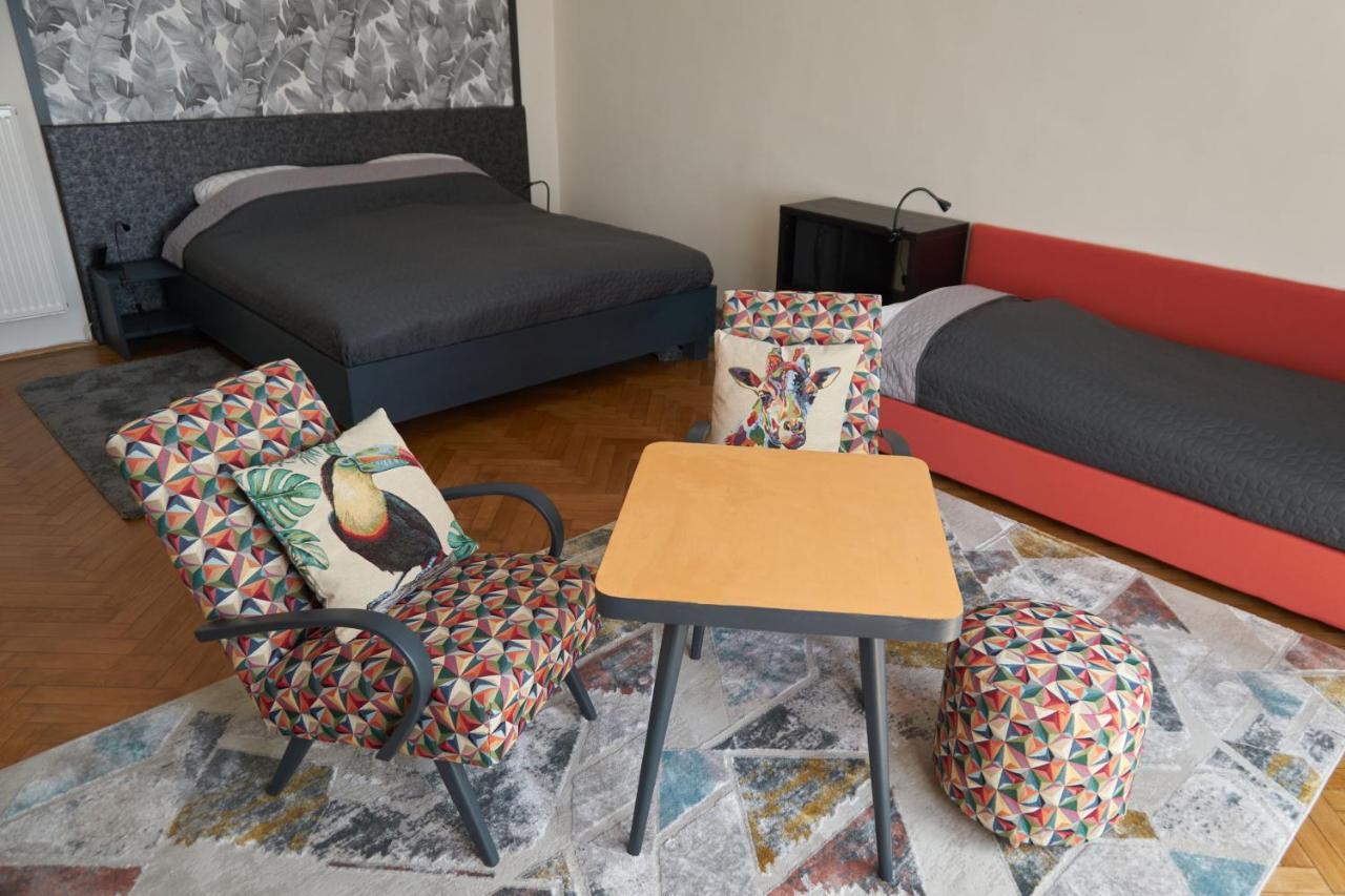 Ili Apartment بودابست المظهر الخارجي الصورة