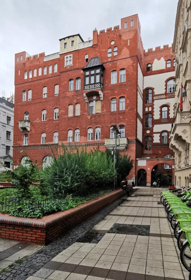 Ili Apartment بودابست المظهر الخارجي الصورة